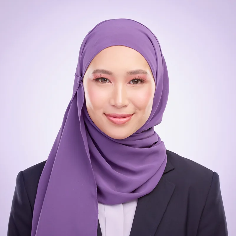 Portrait of Aisha K.
